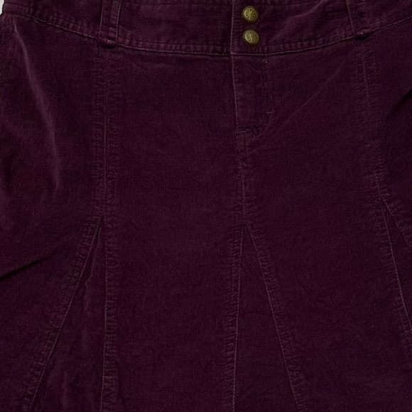 Athleta Corduroy Tulip Skirt Internal Drawstring, Back Pockets, Merlot/Plum EUC - Picture 7 of 12